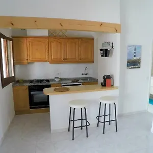 Apartamento Sa Caseta Al Mar, Cala'N Bosch (Menorca)